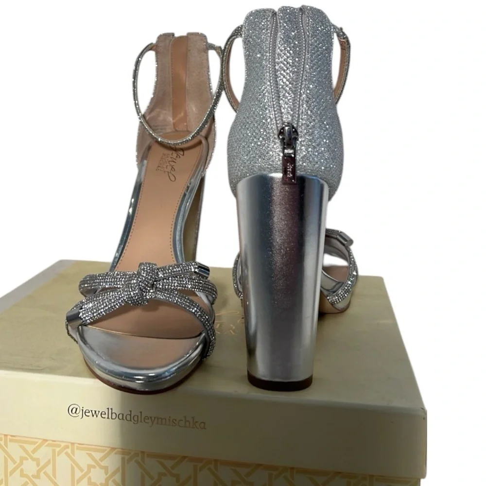 Jewel Badgley Mischka Lexie womens Heeled Sandal